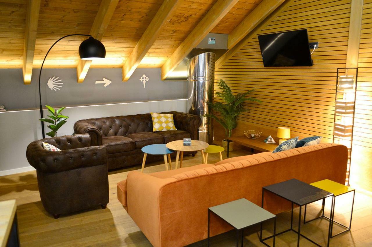 Albergue Alda Pilgrim León Exteriör bild