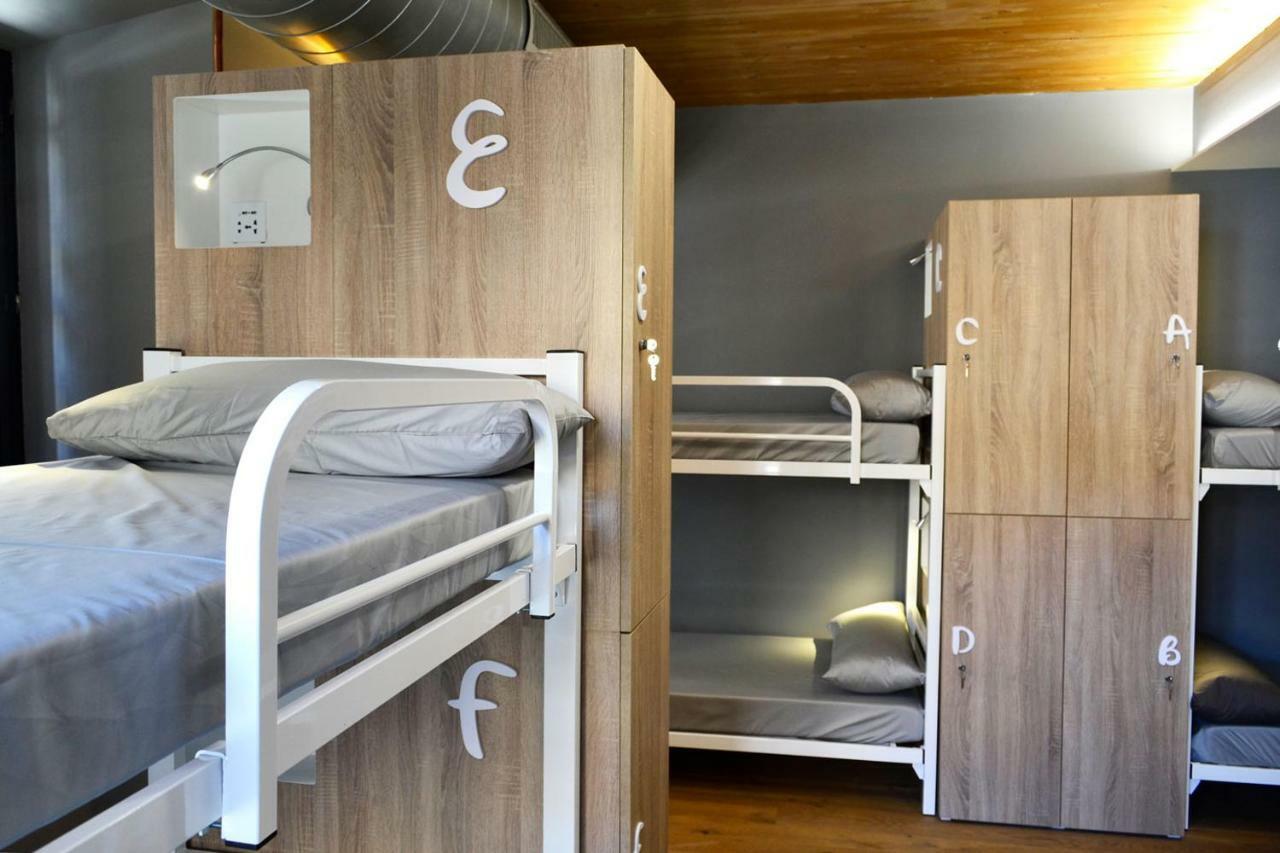 Albergue Alda Pilgrim León Exteriör bild